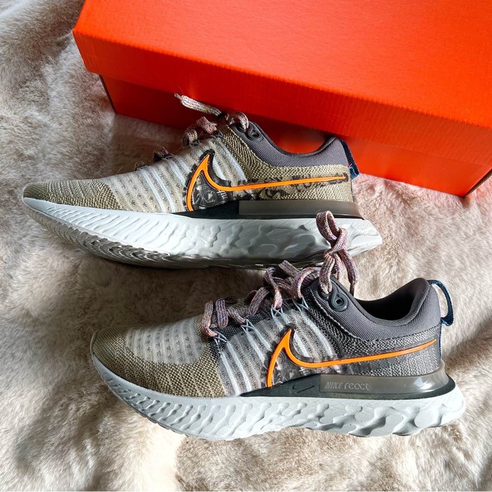 Nike React Infinity Run Flyknit 2 - image 1